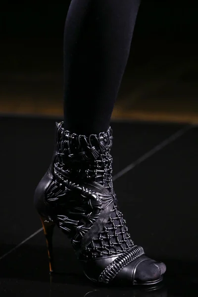Look 7